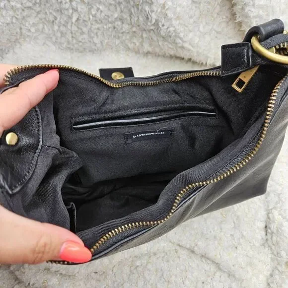 Anthropologie Mabel Black Vegan Leather Hobo Cresent Shape Purse - Picture 4 of 7